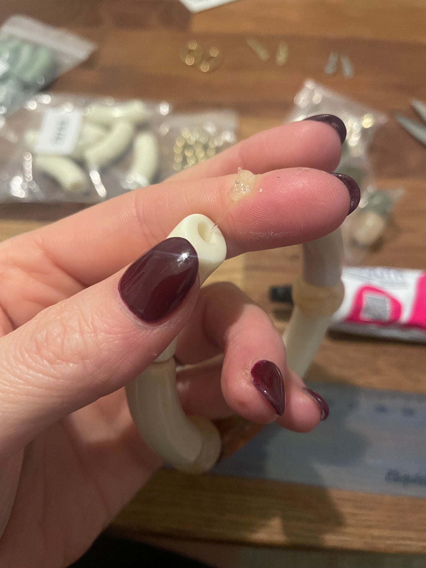 Bracelets LILIANE tons blanc beige marron grosses perles