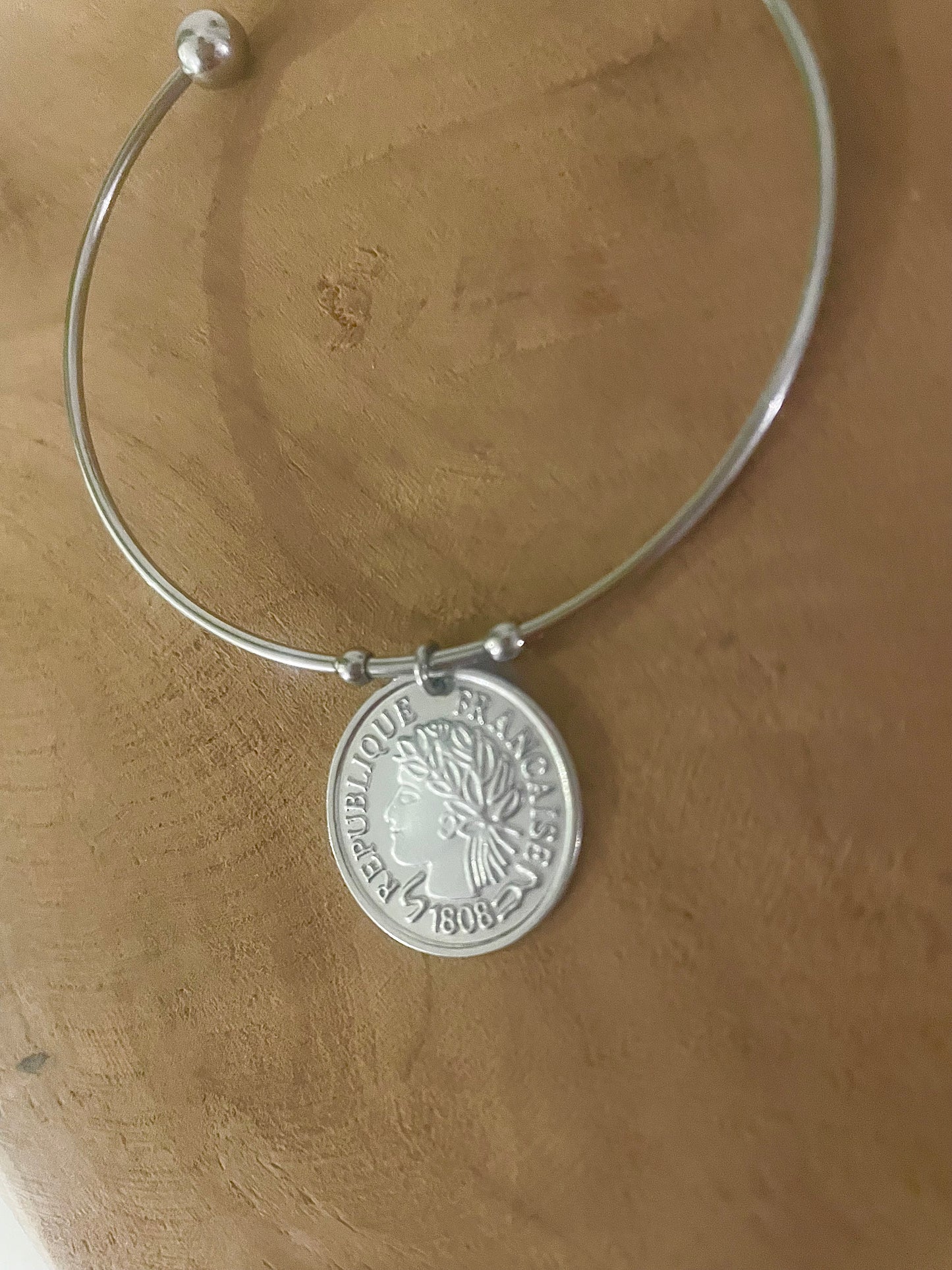 Bracelet jonc monnaie française argenté