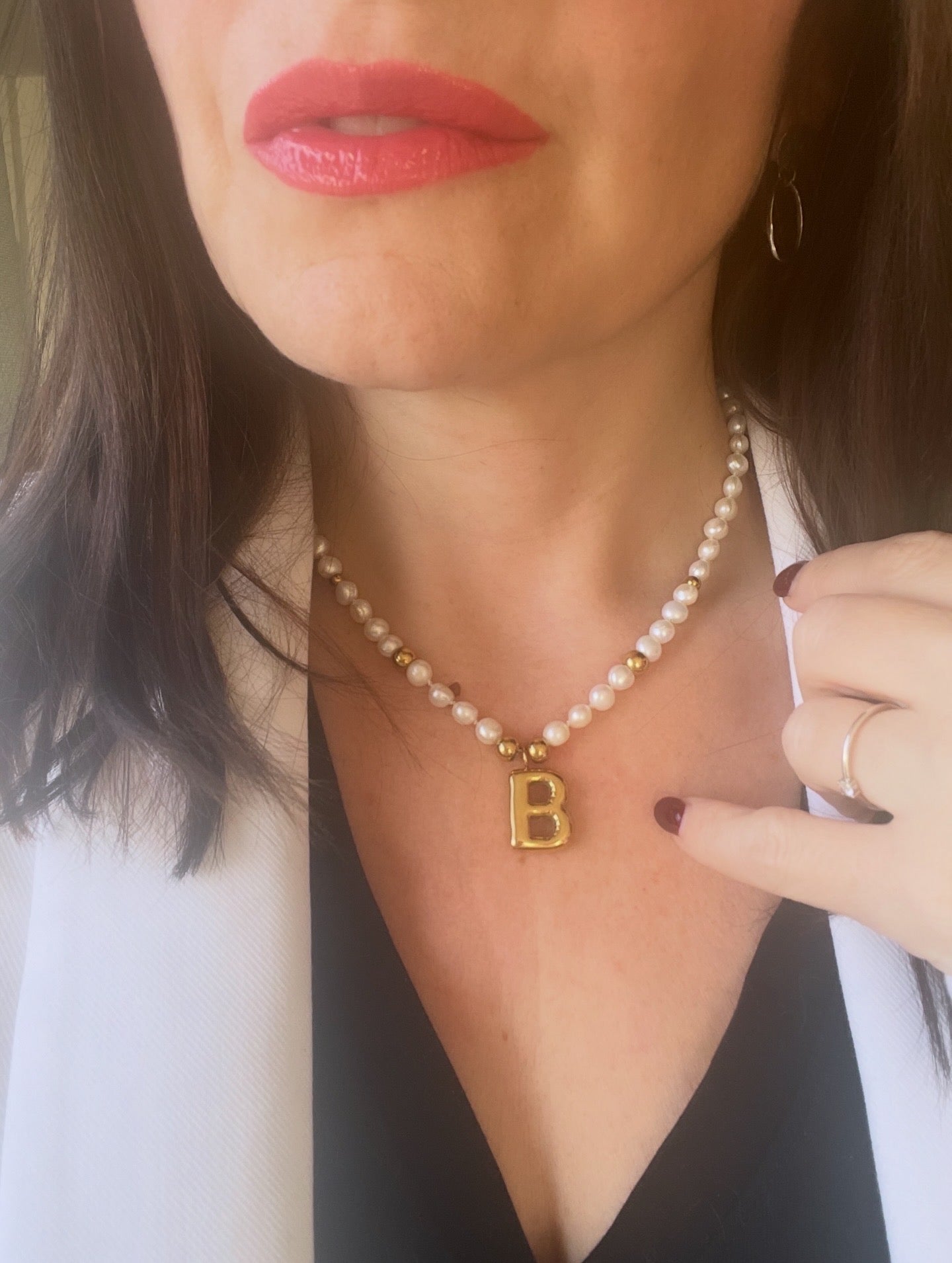 Porté collier B perles naturelles eau douce