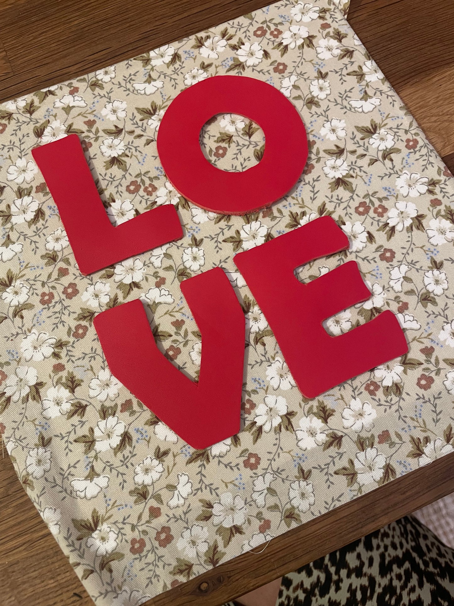 esquisse cadre LOVE 3d avant collage et assemblage