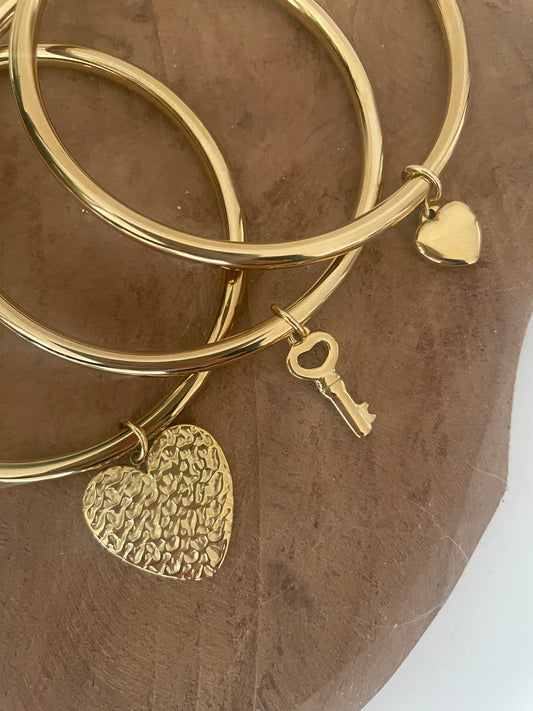 Détail lot de 3 bracelets la clef de ton coeur version dorée