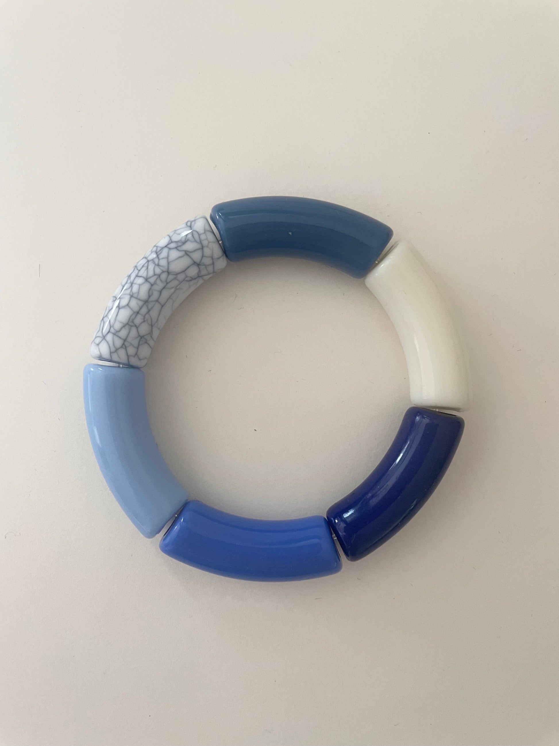 bracelet liliane bleu blanc modèle A