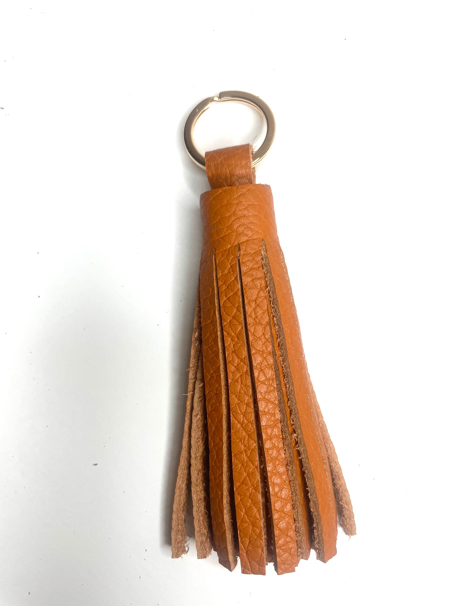 Pompon CONSTANCE bijou de sac cuir abricot