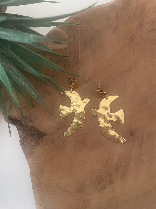 Boucles oiseaux doré martelé