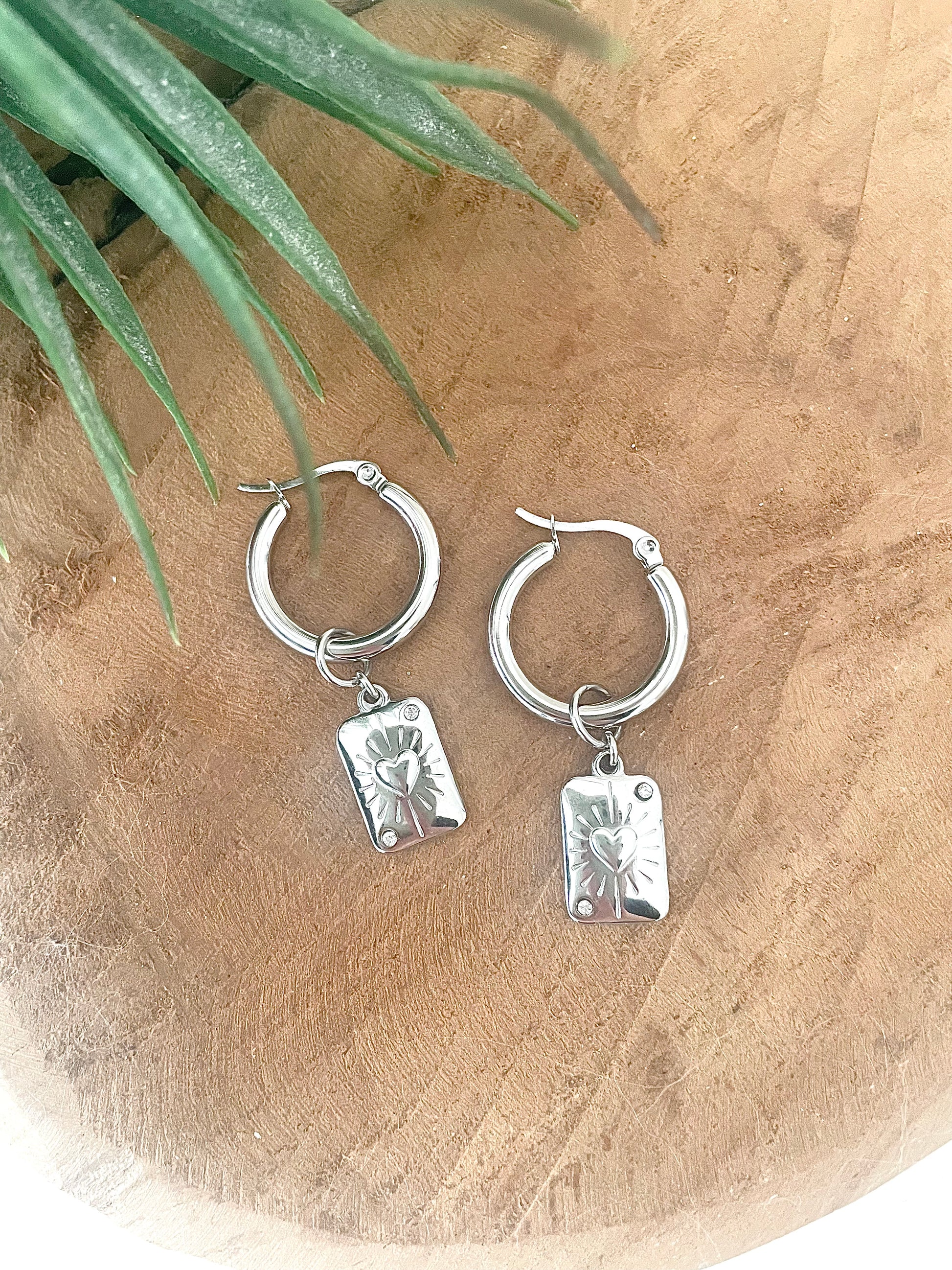 Boucles d’oreilles créoles et pendentif as de coeur avec strass acier inox argenté