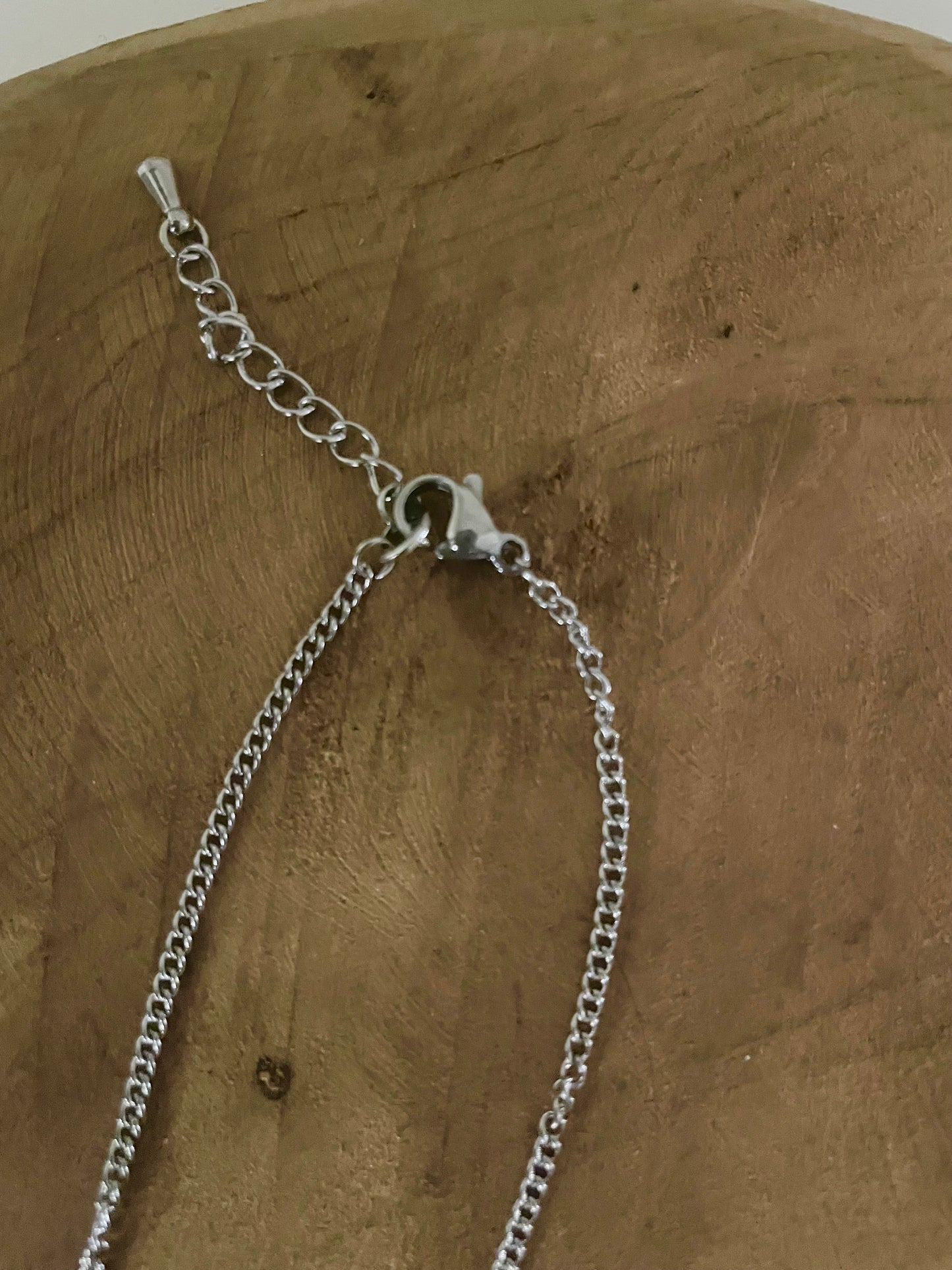 Fermoir mousqueton ras de cou coeur argent