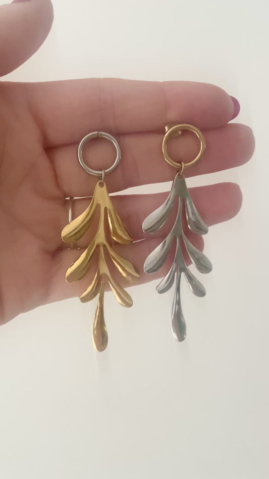Boucles d’oreilles feuilles dorées et argentées